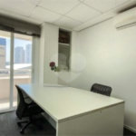 Sala comercial com 35m², 1 vaga, 1 banheiro, à venda na Barra Funda.