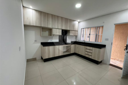 Casa à venda com 2 suítes em Jardim Tranqüilidade, Guarulhos, SP