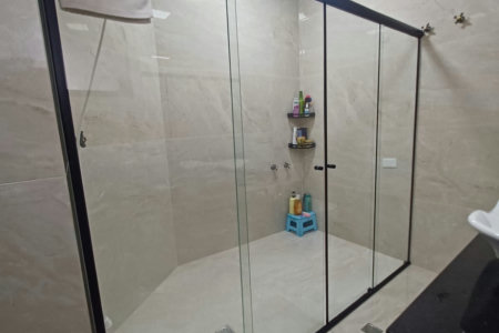 Casa à venda com 3 quartos, sendo 1 suíte, em Jardim Rosana, Guarulhos, SP