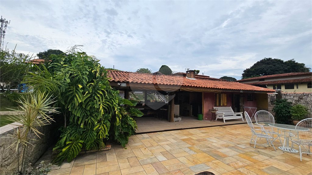 Casa Térrea à venda com 4 quartos, sendo 1 suíte, em Jardim Centenário, Atibaia, SP