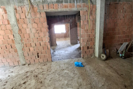 Casa à venda com 5 quartos em Santíssimo, Rio de Janeiro, RJ