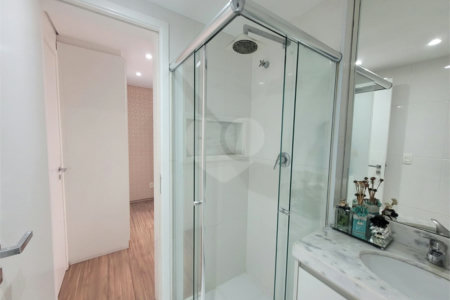 Apartamento à venda com 3 suítes no Centro, Santo André, SP