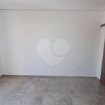 Casa de Vila à venda com 2 suítes em Wanel Ville, Sorocaba, SP