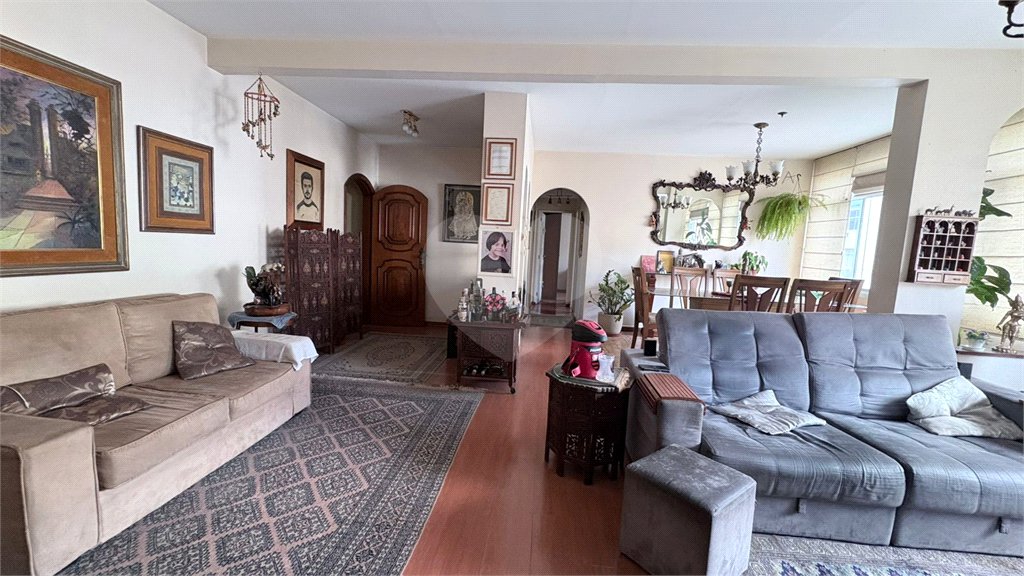 Apartamento à venda com 4 quartos, sendo 1 suíte,  em Tijuca, Rio de Janeiro, RJ