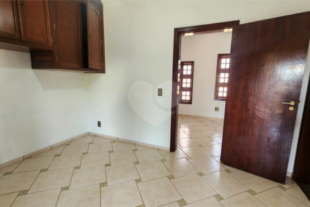 Casa à venda ou para alugar com 3 suítes no condomínio Villagio Capriccio, Louveira - SP