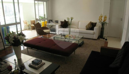 Apartamento à venda com 4 suítes em Vila Suzana, São Paulo, SP