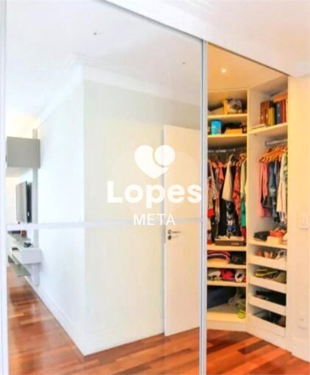 Apartamento à venda com 4 suítes em Parque Residencial Aquarius, São José dos Campos, SP