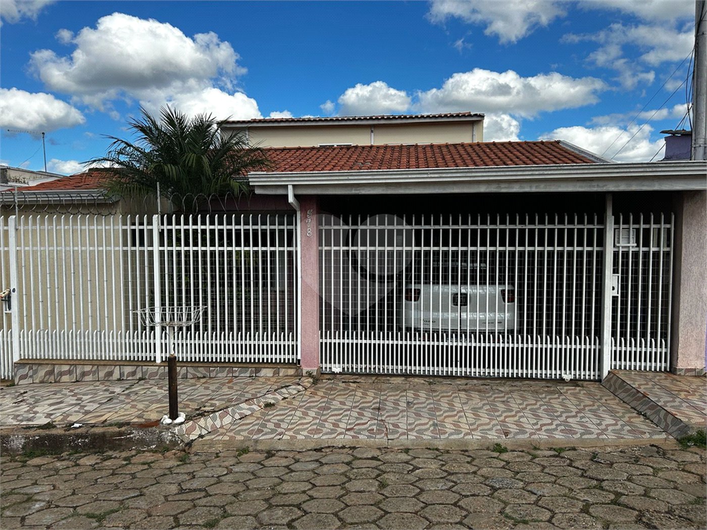 Casa à venda com 3 quartos, sendo 2 suítes,  em Jardim Itália, Itapetininga, SP