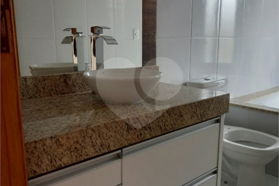 Casa para alugar com 4 suítes no condomínio Milenium, São Paulo - SP