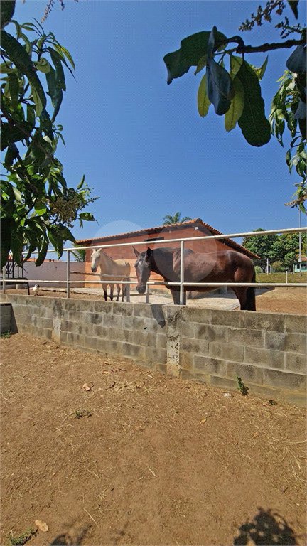 Chácara à venda com 7 quartos, sendo 3 suítes, em Recanto dos Bandeirantes, Porto Feliz, SP
