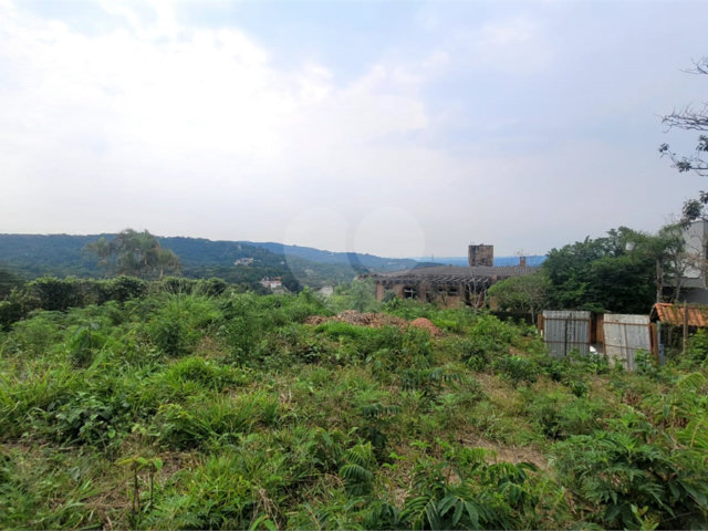 Terreno à venda no condomínio Alpes da Cantareira, Mairiporã - SP