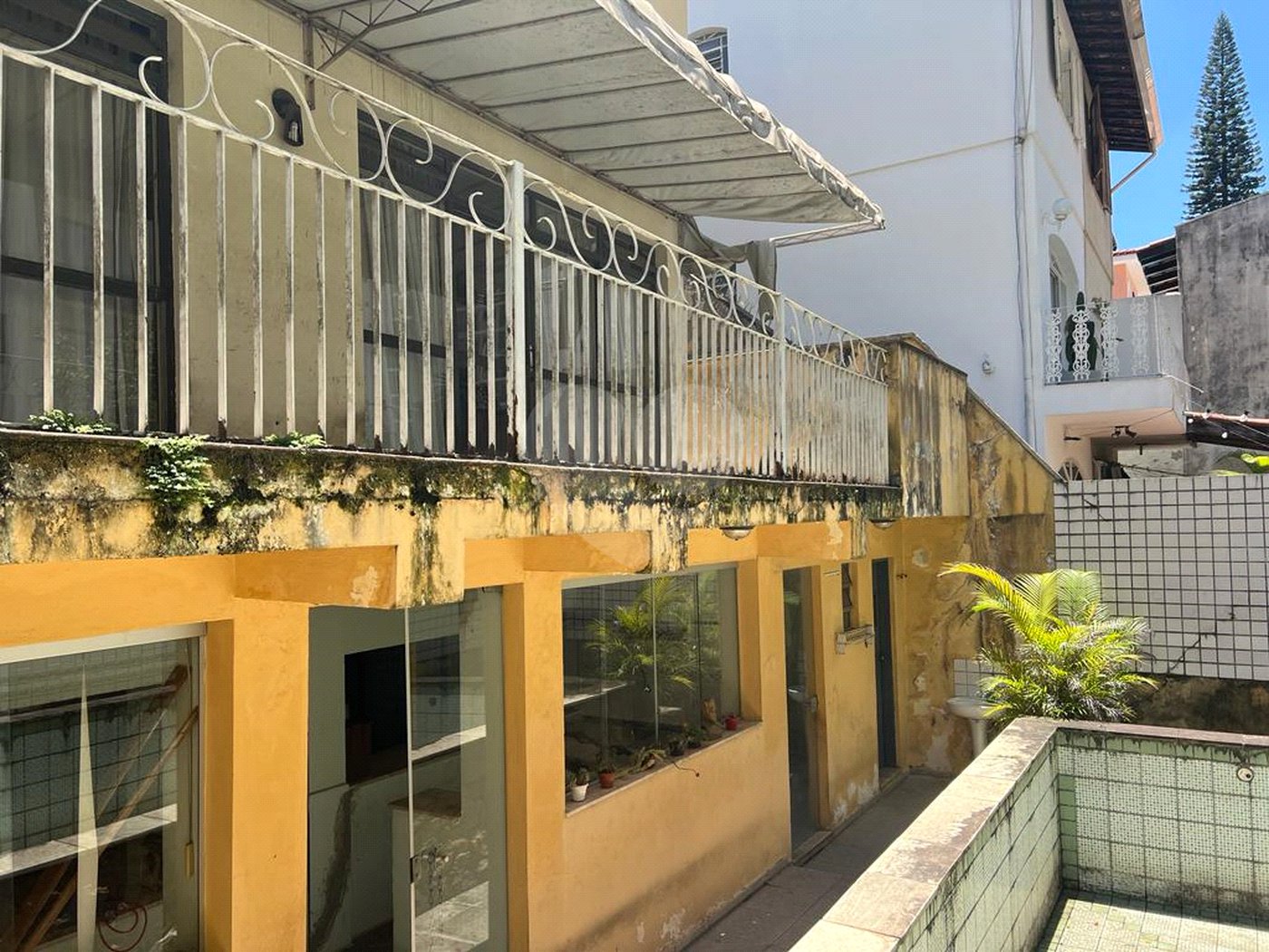 Casa à venda com 4 quartos, sendo 1 suíte, em Jardim das Vertentes, São Paulo, SP
