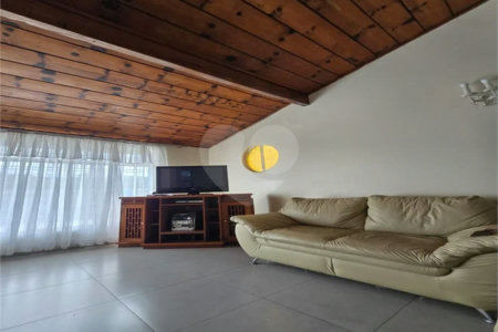 Sítio à venda com 5 quartos, sendo 2 suítes,  em Marmeleiro, São Roque, SP