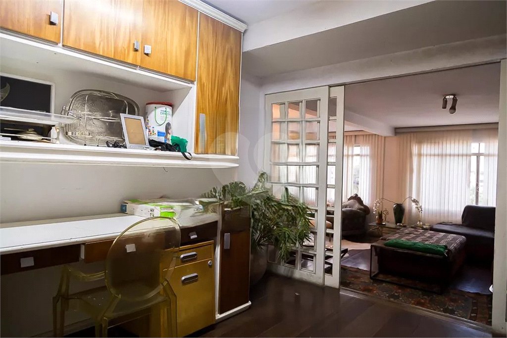 Casa à venda com 6 quartos, sendo 5 suítes,  em Vila do Encontro, São Paulo, SP