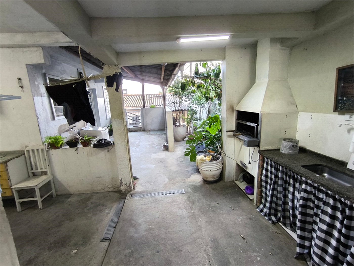 Casa à venda com 3 quartos, sendo 1 suíte, em Umarizal, São Paulo, SP