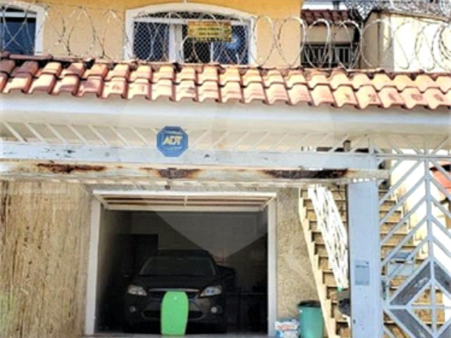 Sobrado à venda com 3 quartos, sendo 1 suíte,  em Horto Florestal, São Paulo, SP