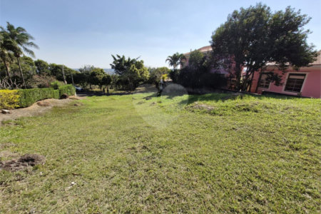 Terreno à venda no condomínio Moinho do Vento, Valinhos - SP
