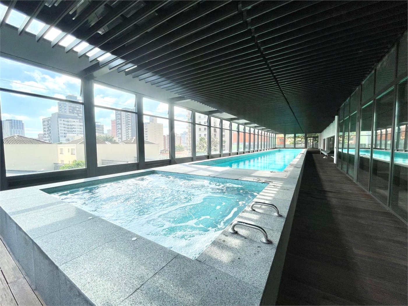 Apartamento à venda com 4 suítes em Perdizes, São Paulo, SP