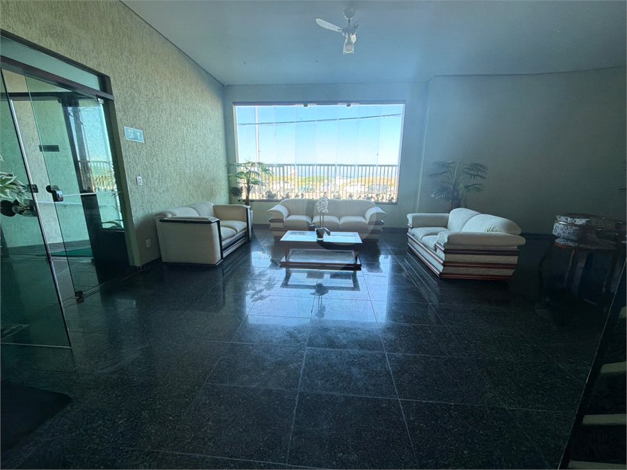 Apartamento à venda com 2 quartos, sendo 1 suíte, em Vila Nova, Cabo Frio, RJ