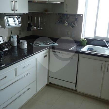 Apartamento à venda com 3 quartos, sendo 1 suíte, em Cambuci, São Paulo, SP