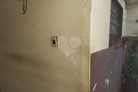 Casa à venda com 2 quartos no Centro, Araraquara, SP