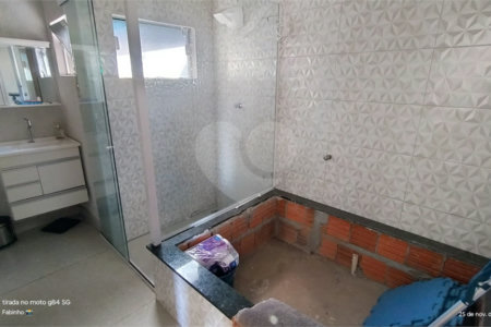 Casa à venda com 4 quartos, sendo 2 suítes, em Parque Atenas do Sul, Itapetininga, SP