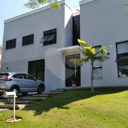 Casa à venda com 4 quartos, sendo 2 suítes, no condomínio Campos de Santo Antonio II, Itu - SP