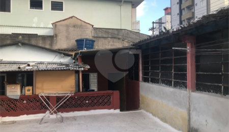 Casa Térrea à venda com 6 quartos, sendo 2 suítes,  em Vila Mazzei, São Paulo, SP
