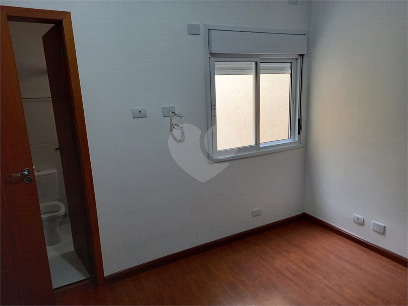 Casa para alugar com 4 suítes no condomínio Milenium, São Paulo - SP