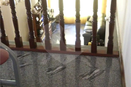 Sobrado à venda com 4 suítes em Vila Carrão, São Paulo, SP