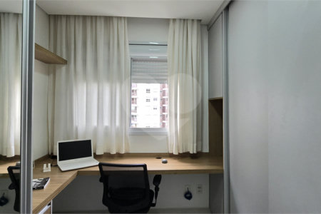 Apartamento à venda com 2 quartos, sendo 1 suíte, em Vila Andrade, São Paulo, SP
