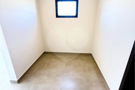 Casa à venda com 3 suítes no condomínio Villa Sapezal, Indaiatuba - SP
