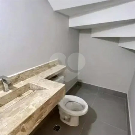 Sobrado à venda com 2 quartos, sendo 1 suíte, em Vila Nina, São Paulo, SP
