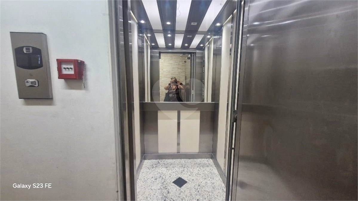 Sala à venda ou para alugar no Centro, Rio de Janeiro, RJ