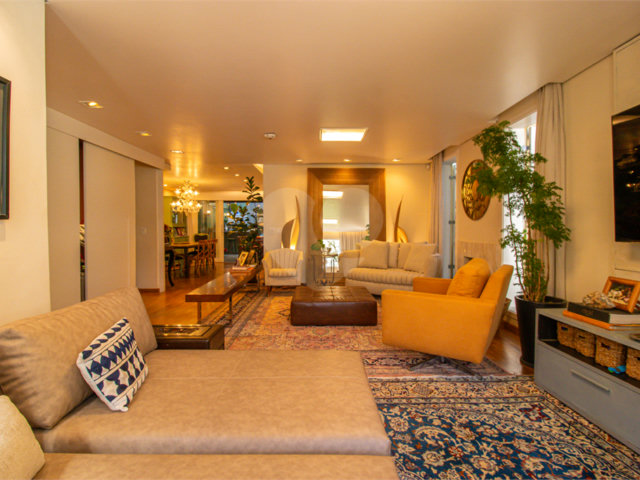 Casa à venda com 4 suítes no condomínio Le Quartier Du Marais, São Paulo - SP