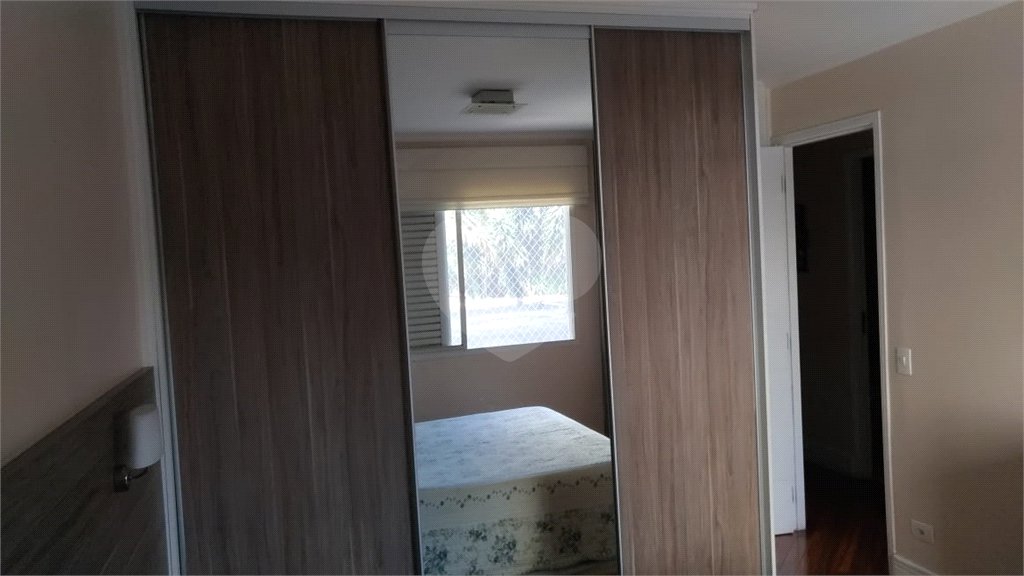 Apartamento à venda com 3 quartos, sendo 1 suíte,  em Cidade Monções, São Paulo, SP