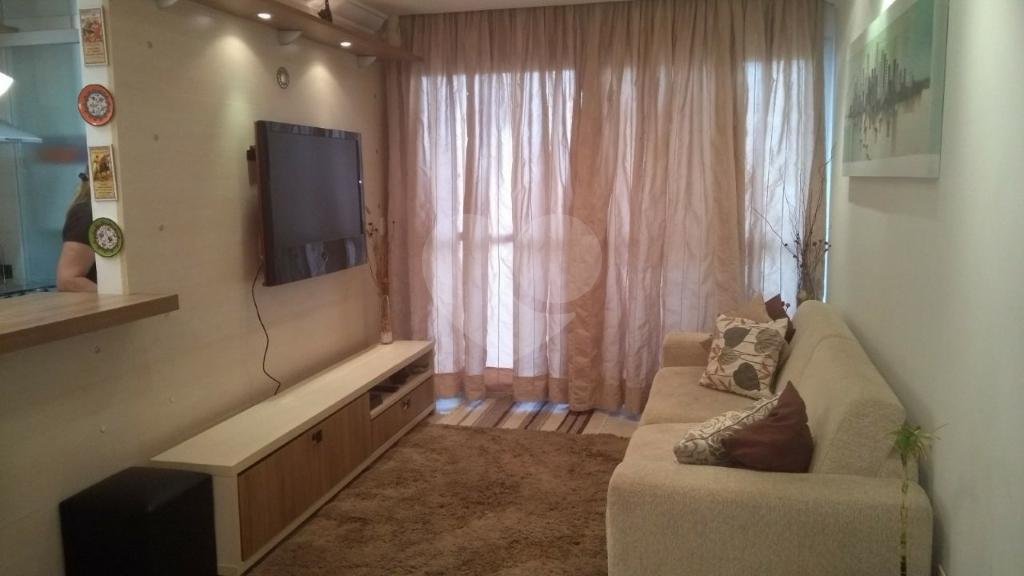 Apartamento à venda com 2 quartos, sendo 1 suíte, em Santana, São Paulo, SP