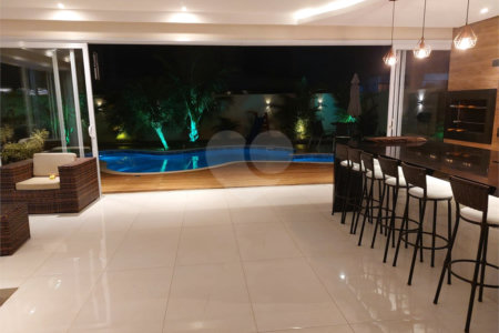 Casa à venda com 3 quartos, sendo 2 suítes, no condomínio Alphaville Nova Esplanada 4, Votorantim - SP