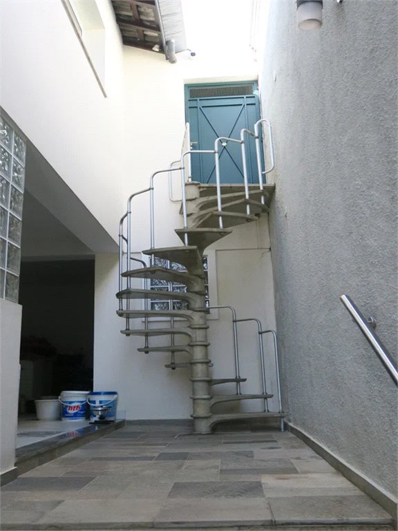 Casa à venda com 3 suítes em Vila Inah, São Paulo, SP