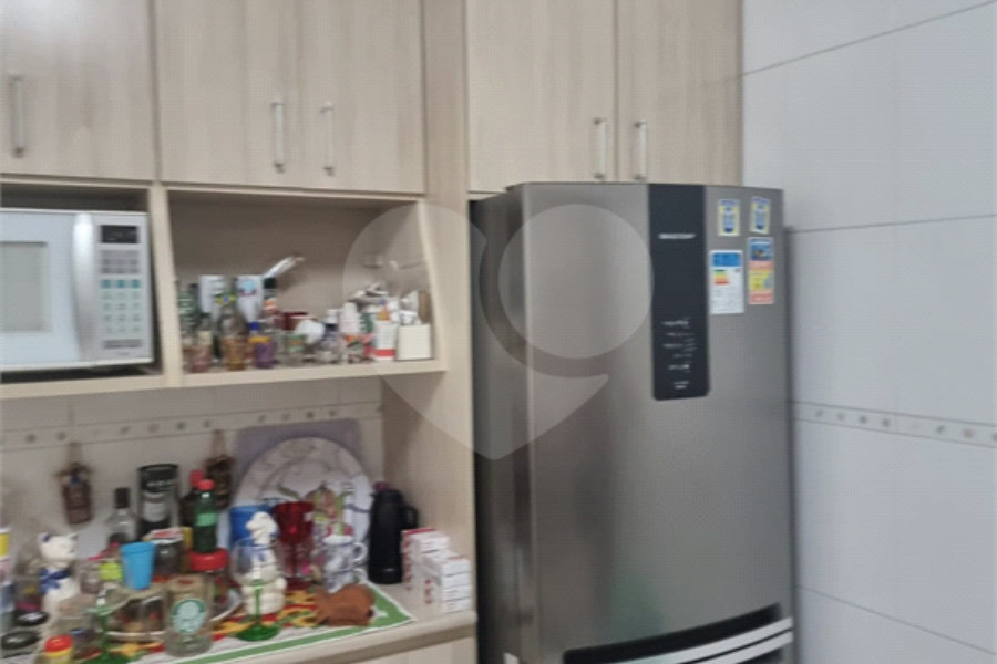 Casa à venda com 2 suítes no condomínio Residencial Maracujás, São Paulo - SP