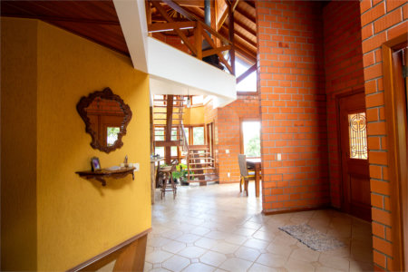Chácara à venda com 4 quartos, sendo 2 suítes, em Jardim Oriental, Mairinque, SP