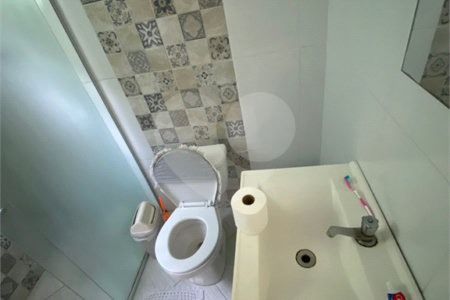 Sobrado à venda com 3 quartos, sendo 1 suíte, em Jardim Beatriz, Poá, SP