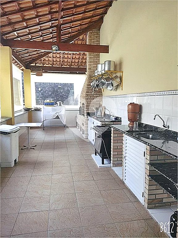 Casa à venda com 4 quartos, sendo 3 suítes, em Luiz Fagundes, Mairiporã, SP