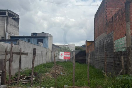 Terreno à venda em Jardim Quaresmeira II, Suzano, SP
