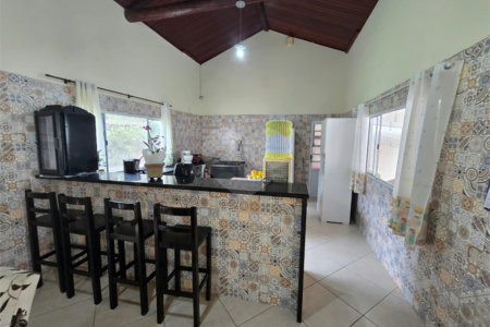 Chácara à venda com 3 quartos, sendo 1 suíte, em Cercadinho, Alambari, SP