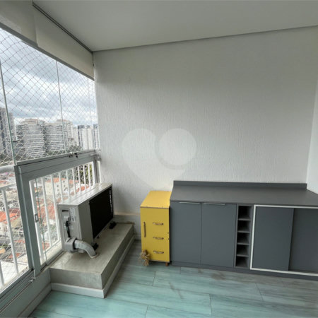 Apartamento à venda - Chácara Santo Antônio