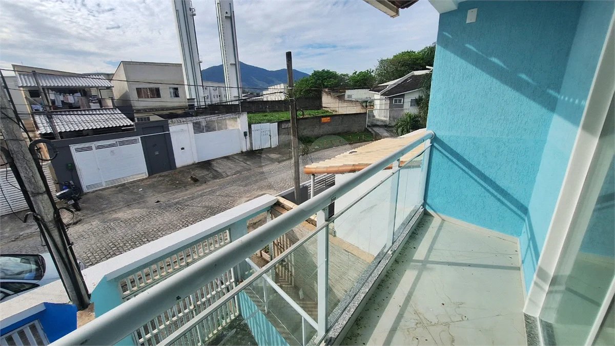 Excelente Casa Duplex | 2 Suítes | Garagem Subterrânea | Próxima ao West Shopping