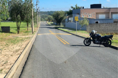 Terreno à venda no condomínio Village Ipanema 2, Araçoiaba da Serra - SP