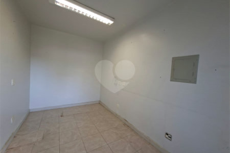 Casa à venda com 2 quartos, sendo 1 suíte, em Planalto Paulista, São Paulo, SP