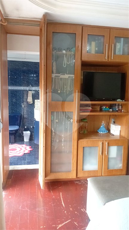 Casa à venda com 4 quartos, sendo 2 suítes, no condomínio Canamari, São Paulo - SP